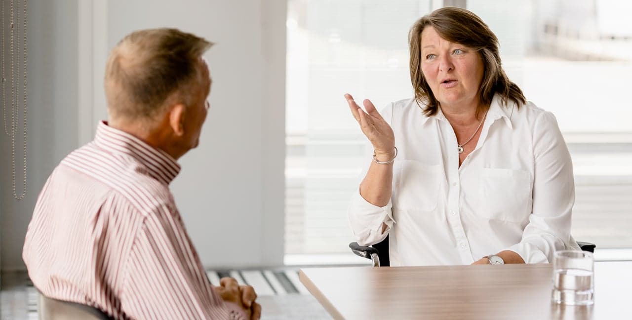 Sue coaching a client